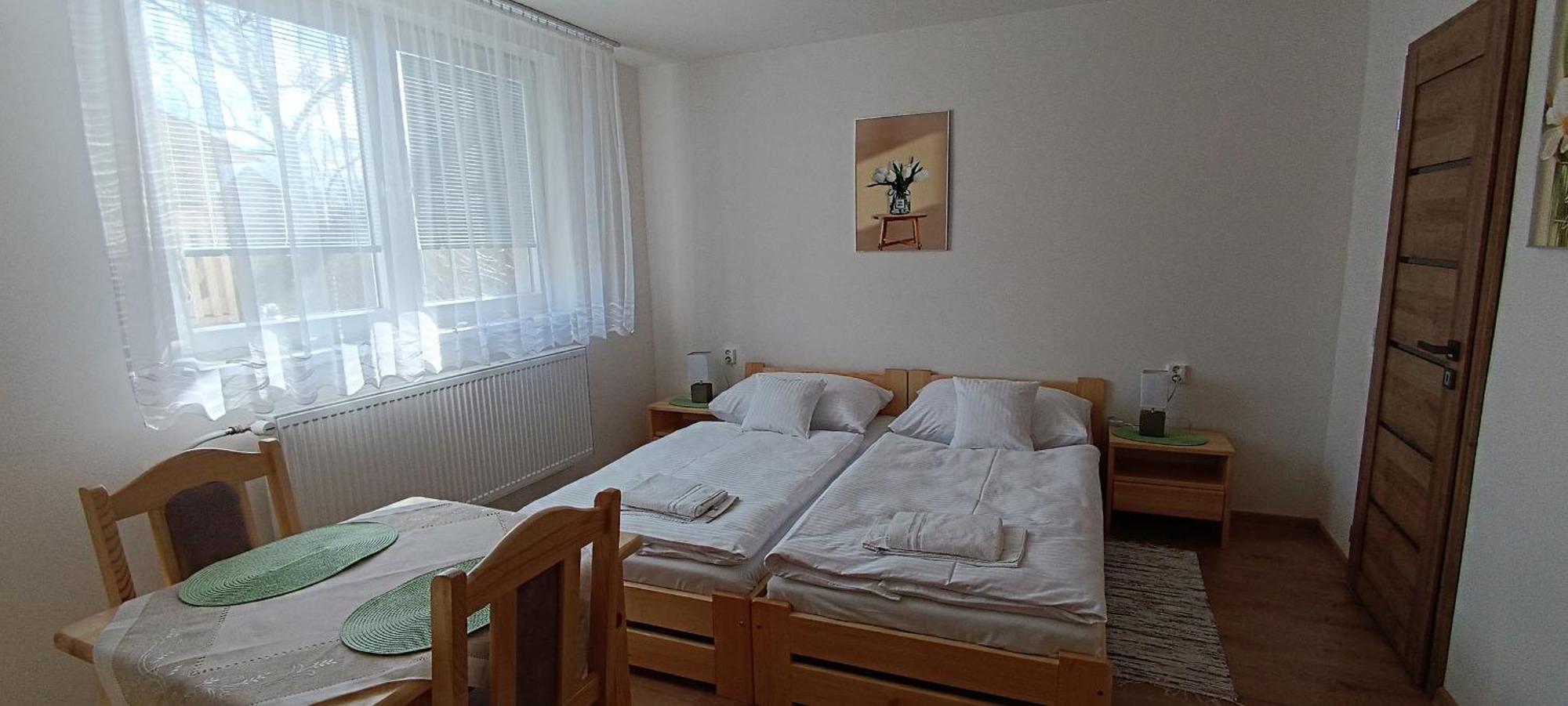 Penzion Veperec Hokovce Exteriör bild